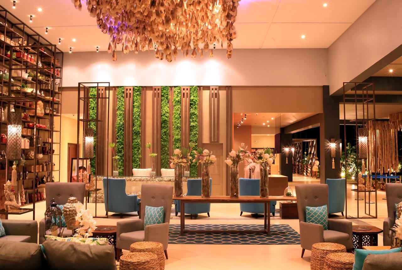 The Oriental Leyte Hotel Tacloban Bagian luar foto